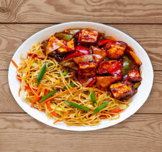 Chilly Paneer + Veg Noodles Combo-Railofy